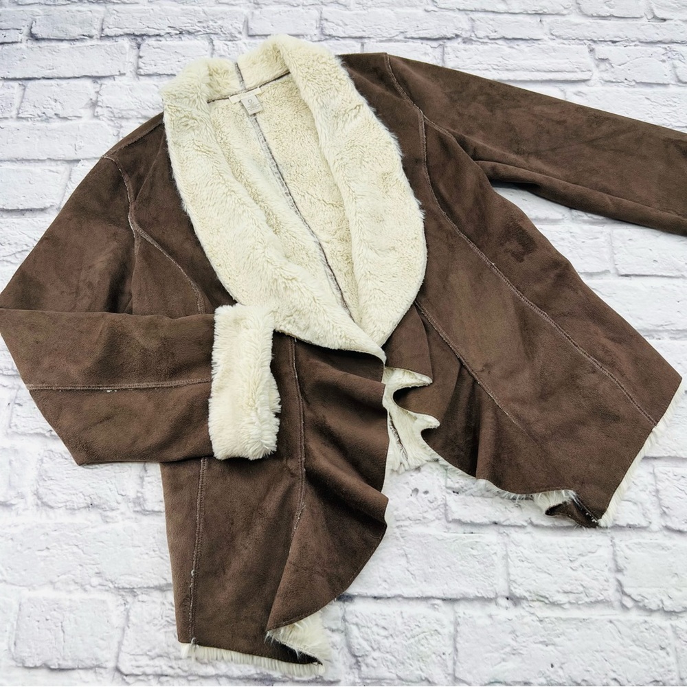 Chico's Womans Faux Suede Open Front Brown Sherpa lined Jacket Size 0 XS 4/6